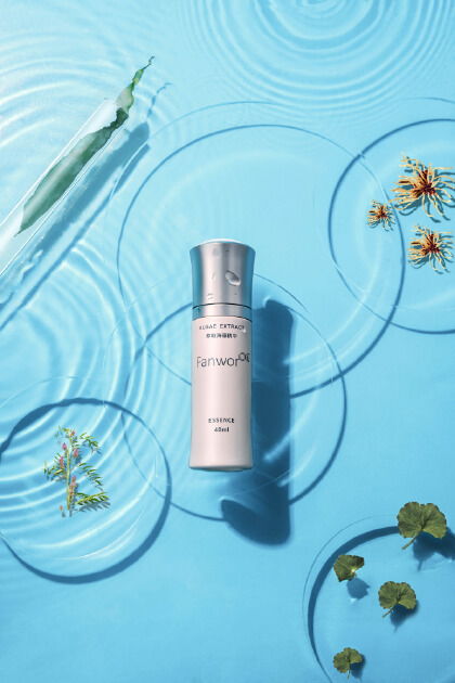 水潤(rùn) 補(bǔ)水 化妝品